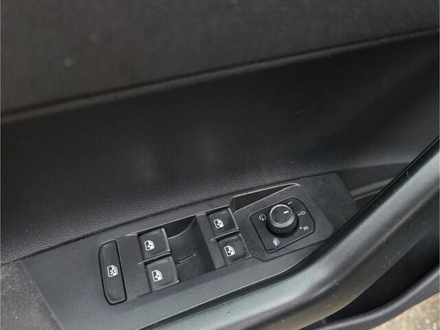 Volkswagen POLO 1.0 TSI |111PK|Virtuele klok|NAVI|