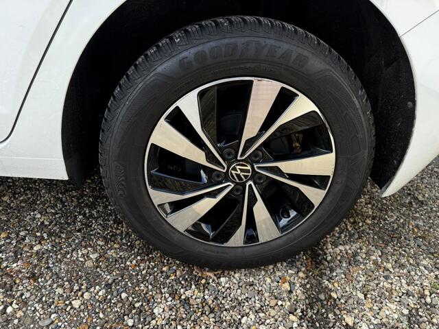 Volkswagen POLO 1.0 TSI COMF.L. BUS.