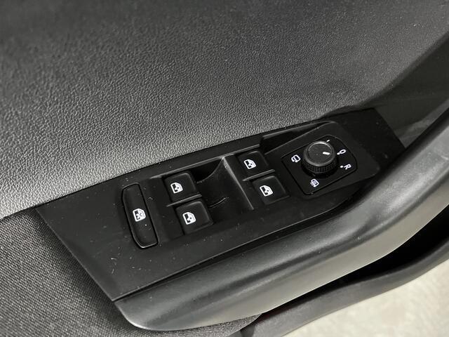 Volkswagen POLO 1.0 TSI Life / PARK. SENSOREN/ APP-CONNECT/ NAVI/ DAB/ AIRCO/ CRUISE/ LANE-ASSIST/ AUTOM. VERLICHTING/ 17"LMV