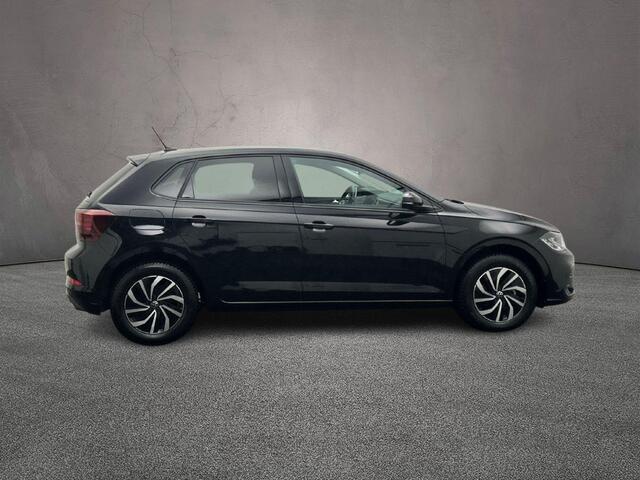 Volkswagen POLO Life Edition 1.0 TSI 95pk Adaptive cruise control, Achteruitrijcamera, LED koplampen, Parkeersensor achter, App connect, DAB, Radio, Bluetooth