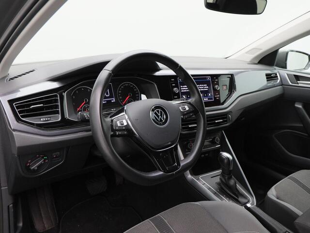 Volkswagen POLO 1.0 TSi Automaat Highline | Stoelverwarming | Camera | Carplay | Adaptive Cruise | 16 Inch | 54.117 Km !!