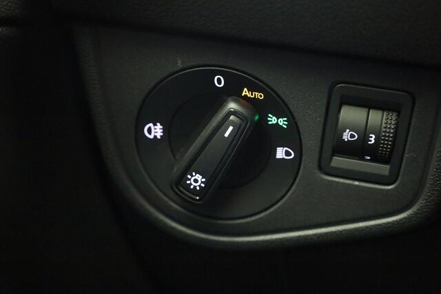 Volkswagen POLO Life Edition 1.0 TSI 95 pk 5 versn. Hand · Achteruitrijcamera · Parkeersensor achter · Velgen 'essex', 15 inch lichtmetaal · Voorraad OUTLET