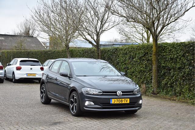 Volkswagen POLO 1.0 TSI Highline DSG Camera Carplay NAP 1e eigenaar Topstaat!