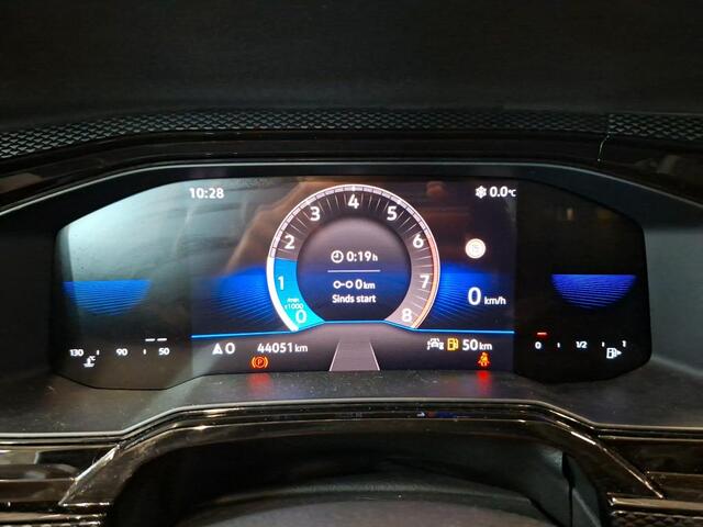 Volkswagen POLO 1.0 TSI Life Business | Privacy Glass | afn Trekhaak | Binnenkort beschikbaar |