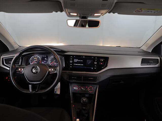 Volkswagen POLO 1.0 TSI Comfortline 95 pk | Navigatie | Parkeersensoren | Adaptieve cruise control | Apple Carplay/Android Auto |