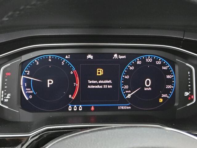 Volkswagen POLO 1.0 TSI R-Line / AUTOMAAT/ PARK. SENSOREN/ DIGITAL DASHBOARD/ NAVI/ CLIMA/ 17" LMV