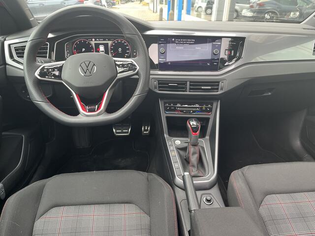 Volkswagen POLO 2.0 TSI GTI / AUTOMAAT/ PANO/ 207 PK/ CAMERA/ APP-CONNECT/ STOELVERWARM./ ACC/ KEYLESS/ RIJ-MODI/ VIRTUAL COCKPIT/ NAVI/ CLIMA/ DAB/ LED/ 18'' LMV