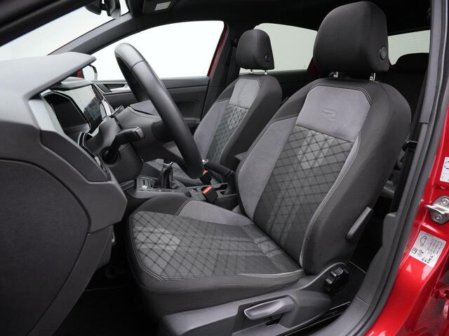 Volkswagen POLO 1.0 TSI 95 pk R-Line | Panoramadak | Navigatie Discover Pro | Beats | IQ Light | Achteruitrijcamera | Stoelverwarming