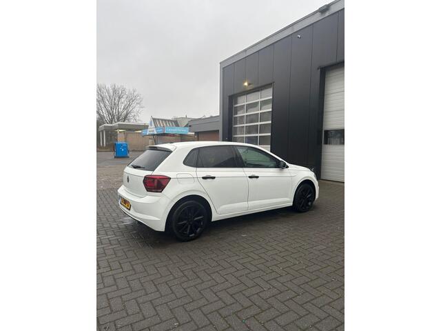 Volkswagen POLO 1.0 MPI Comfortline STOELVERWARMING-AIRCO-17 INCH