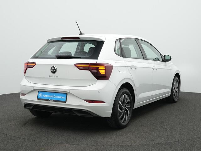 Volkswagen POLO 1.0 TSI 95 pk Life | Stoelverwarming | Adaptive Cruise | Navigatie | Parkeersensoren voor/achter