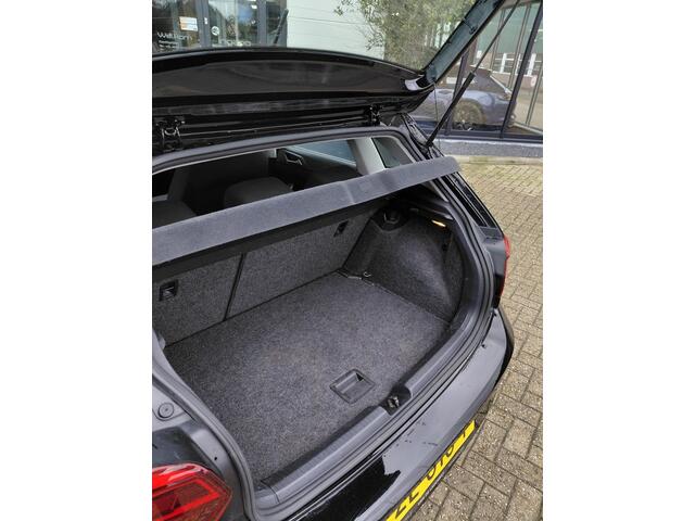 Volkswagen POLO Volkswagen Polo 1.0 Comfortline Airco | Navi | ORG NL |