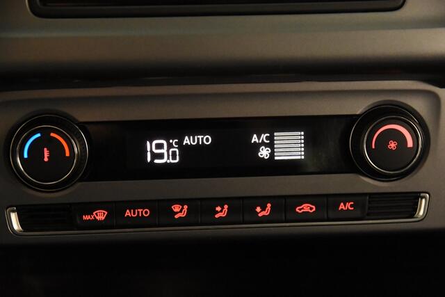 Volkswagen POLO R-Line *Panoramadak*Stoelverwarming*PDC*LED*