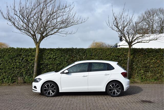 Volkswagen POLO 96 PK TSI 54 Dkm! Carplay Garantie Topstaat!