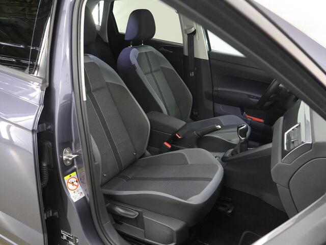 Volkswagen POLO 1.0 TSI Style | Panoramadak | Parkeercamera | Virtual cockpit | Cruise Control Adaptief | Stoelverwarming | Climate Control | Apple Carplay/Android Auto |