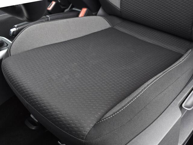 Volkswagen POLO 1.0TSI/95PK Life · Stoelverwarming · Apple/Android Car Play · Navigatie · Camera · Garantie t/m 18-09-2027 of 100.000km