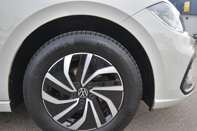 Volkswagen POLO 1.0 TSI Life , CLIMATRONIC , VIRTUAL COCKPIT , LMV15 , CR CONTR , NAVI ,