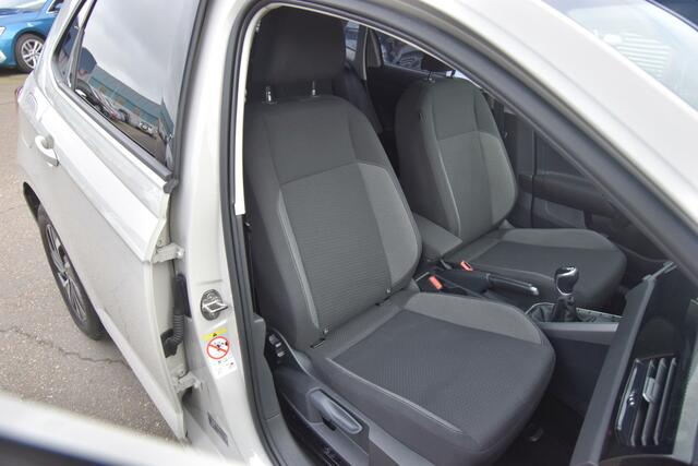 Volkswagen POLO 1.0 TSI Life , CLIMATRONIC , VIRTUAL COCKPIT , LMV15 , CR CONTR , NAVI ,