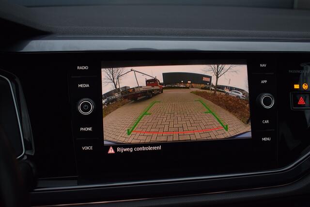 Volkswagen POLO 1.5 TSI 150pk DSG R-line | Camera | LED | Beats | 17"