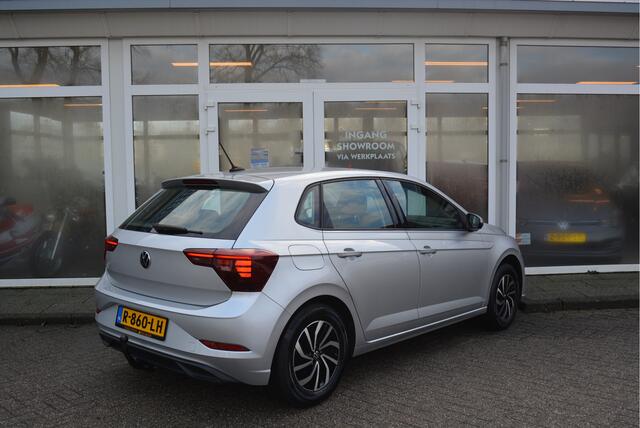 Volkswagen POLO 1.0 96PK TSI Life ? Trekhaak ? CarPlay ? Adaptive ? Camera ? NAP ? Orig. NL ?
