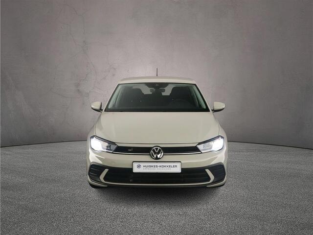 Volkswagen POLO Life Edition 1.0 TSI 95pk DSG Automaat Adaptive cruise control, Achteruitrijcamera, LED koplampen, Parkeersensor achter, App connect, DAB, Radio, Airco, Bluetooth