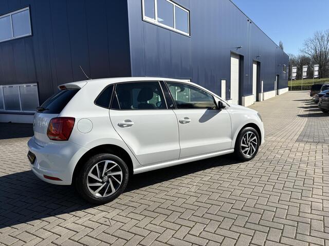 Volkswagen POLO 1.0 SOUND edition | Facelift | BEATS | Climate control | stoelverwarmin
