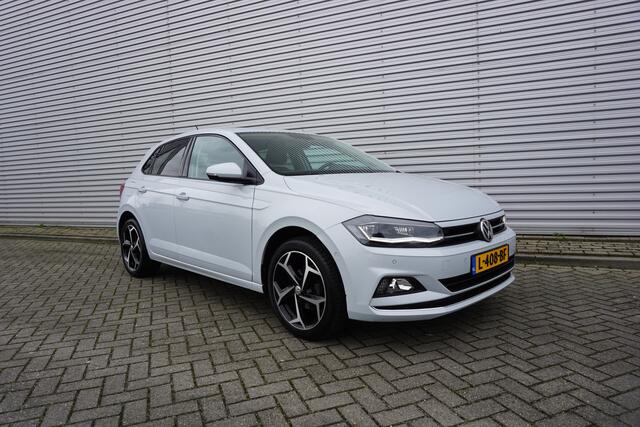 Volkswagen POLO 1.0 TSI Highline AUTOMAAT - Climate / Navi / Cruise / Camera / Stoelverw. / Lm velgen