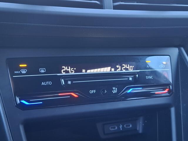 Volkswagen POLO 1.0 TSI R-Line | Android/Apple Carplay | LM Velgen 16" | Cruise Control Adaptief | Automatische Airco | LED Koplampen |