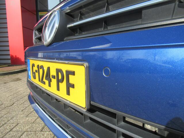 Volkswagen POLO 1.0 TSI Highline| 95-PK| 5-Deurs| metallic lak| LM-Velgen| | Clima-Airco | Adapt. Cruise control | Android Auto | Incl. BOVAG Garantie | Parkeersensoren |