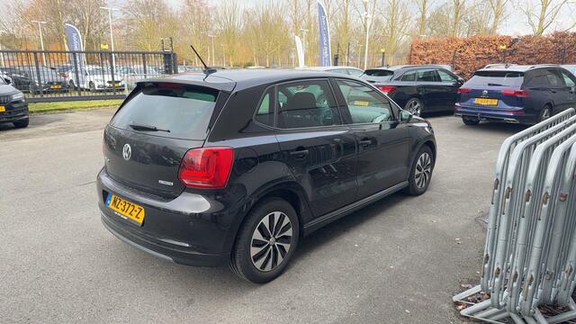 Volkswagen POLO 1.0 TSI 95pk BlueMotion Edition / Navigatie / Parkeersensoren