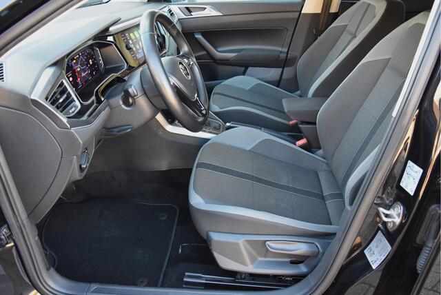 Volkswagen POLO 96 PK TSI DSG R-Line Highline Vol opties! NAP 1e eigenaar! Business R