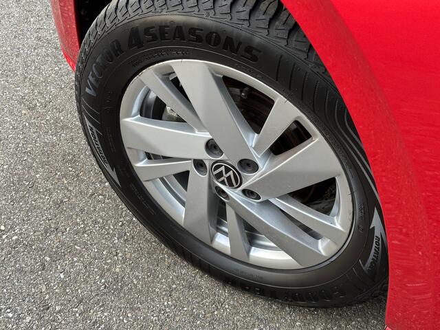 Volkswagen POLO 1.0 TSI DSG Style | Virtual | Stoelverwarming | Climate | Led IQ | 4-Season | Rijklaar incl. garantie