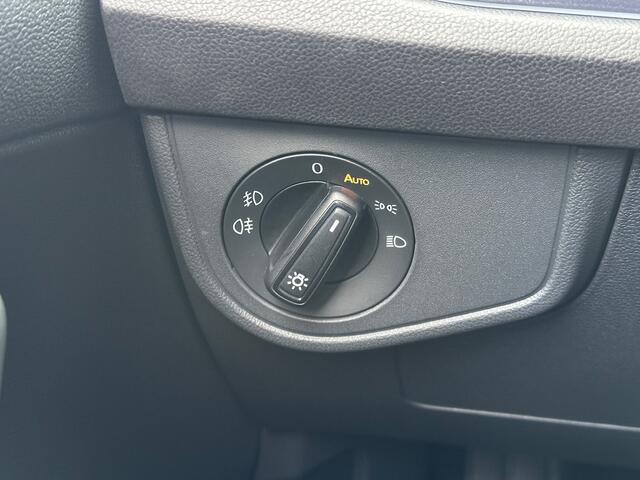 Volkswagen POLO 1.0 TSI DSG Style | Virtual | Stoelverwarming | Climate | Led IQ | 4-Season | Rijklaar incl. garantie