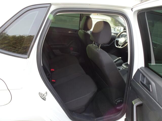 Volkswagen POLO 1.0 TSI COMFL-Carplay-Cruise-Media-Blth-Airco-Lmv