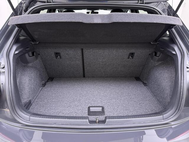 Volkswagen POLO 1.0 TSI Highline Business R Panorama | Navigatie | Stoelverwarming | NAP |