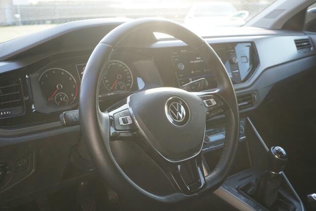 Volkswagen POLO 1.0 TSI Comfortline | CAMERA | CLIMATE | ACC | CARPLAY | NAVI | PDC |