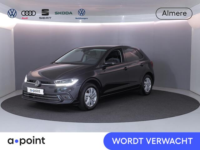 Volkswagen POLO 1.0 TSI Style 95 pk Automaat (DSG) | Navigatie | Parkeersensoren | Adaptieve cruise control | Matrix LED koplampen | Stoelverwarming |