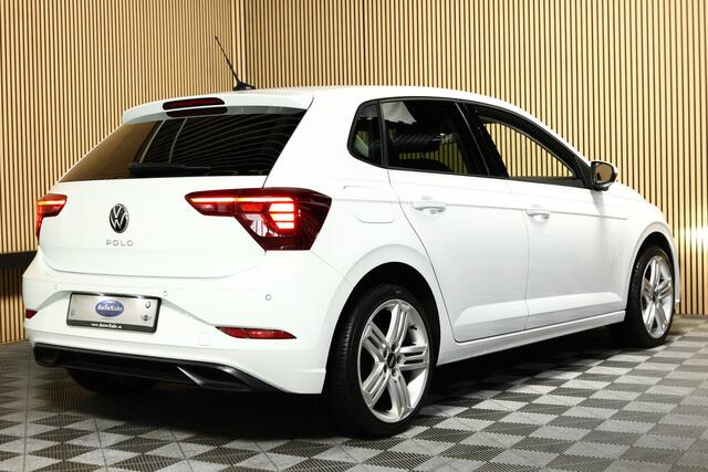 Volkswagen POLO 1.0 TSI Highline DSG CARPLAY AIRCO STOELVW R line Vlgn PDC "21
