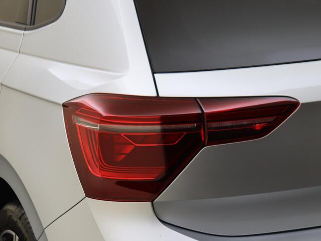 Volkswagen POLO R-Line Edition | 'App-Connect' draadloze smartphone integratie | Achterlichten LED | Afstandscontrolesysteem (Front Assist)