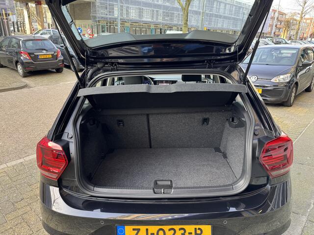 Volkswagen POLO 1.0 TSI Highline Virtual Cockpit | Apple Carplay | Climate Control | Cruise Control | Parkeersensoren voor + achter | 17 inch lichtmetalen Velgen | Dealeronderhouden |