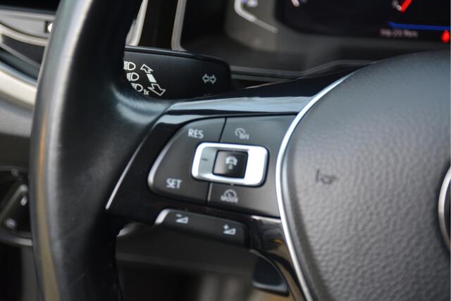 Volkswagen POLO 1.0 TSI Comfortline Business Virtual Dashboard Pdc Cruise Control