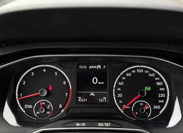 Volkswagen POLO 2.0 TSI GTI l Automaat l Apple Carplay l PDC l Navigatie l Dealeronderhouden