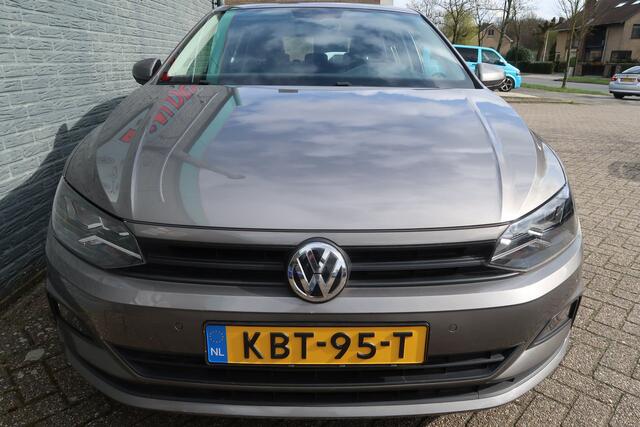 Volkswagen POLO 1.0 MPI Comfortline Business nette en goed onderhouden auto