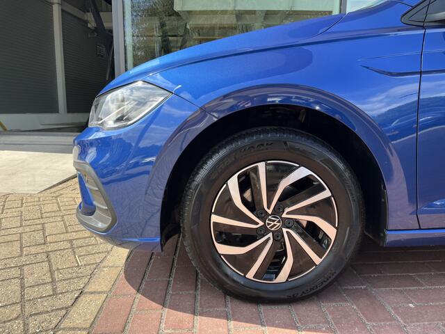 Volkswagen POLO 1.0 TSI Life / Virtual Cockpit / App Connect / Airco / Parkeersensoren / 15" LMV
