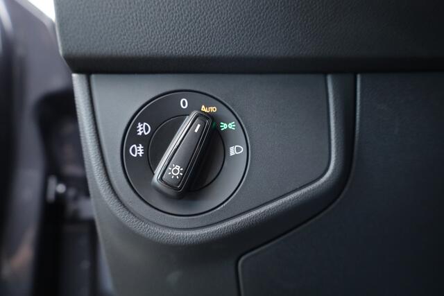 Volkswagen POLO 1.0 TSI R-Line | IQ Light | Dig. Cockpit | Adapt. Cruise | Camera | Stoelverw. | Apple CarPlay | 16''