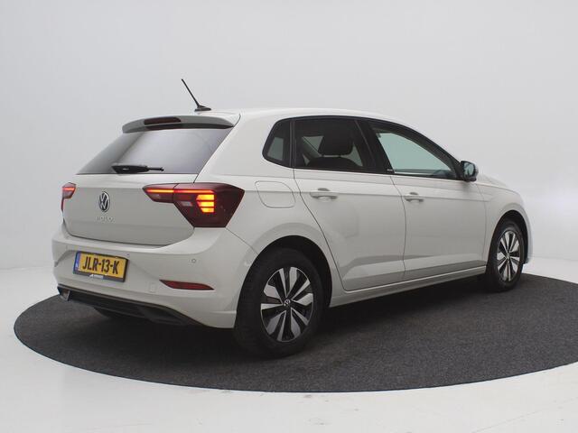Volkswagen POLO 1.0 TSI Life Edition / Navigatie / Airco Climat Control / Apple CarPlay & Android Auto / Cruise Control / Digitaal Dashbord / LMV / LED / Stoel verwarming voor / Parkeersensoren voor & achter /