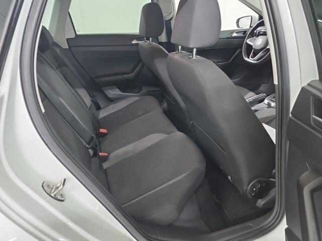 Volkswagen POLO 1.0 TSI 95pk H5 Life Business Climate control Stoelverwarming Navigatie