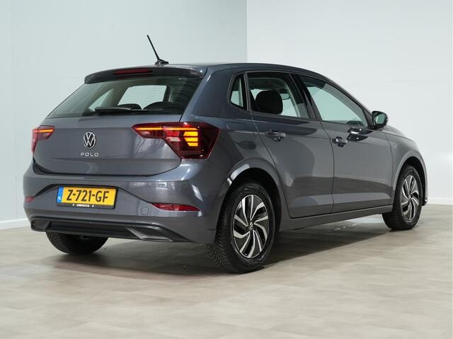 Volkswagen POLO 1.0 TSI 95pk DSG Life Navigatie Pdc Acc Carplay 326