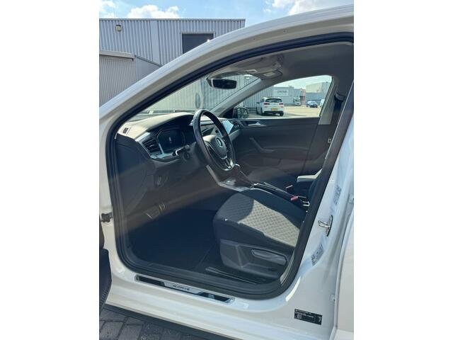 Volkswagen POLO 1.0 TSI Comfortline Business
