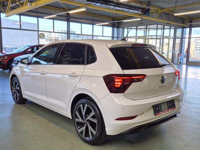 Volkswagen POLO 1.0 MPI -80pk- Move | 17" Bergamo Velgen | LED | Climate Control | Stoelverwarming | Parkeersensoren | Rijklaarprijs incl. 1 jaar Bovag garantie