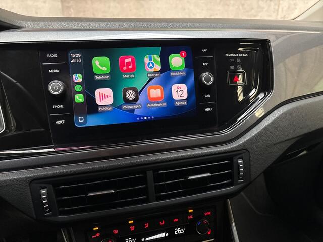 Volkswagen POLO 1.0 TSI Highline R Automaat (APPLE CARPLAY, GROOT NAVI, CLIMATE, STOELVERWARMING, SPORTSTOELEN, ADAPTIVE CRUISE, PARKEERSENSOREN, NIEUWSTAAT)